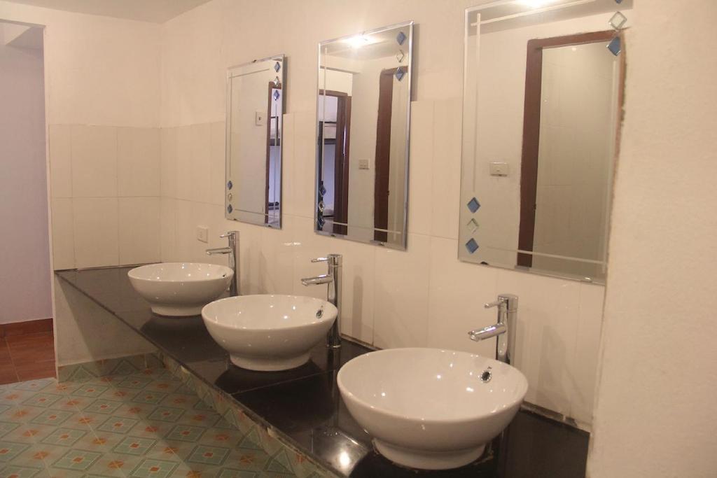 Lpq Backpackers Hostel Luang Prabang Oda fotoğraf