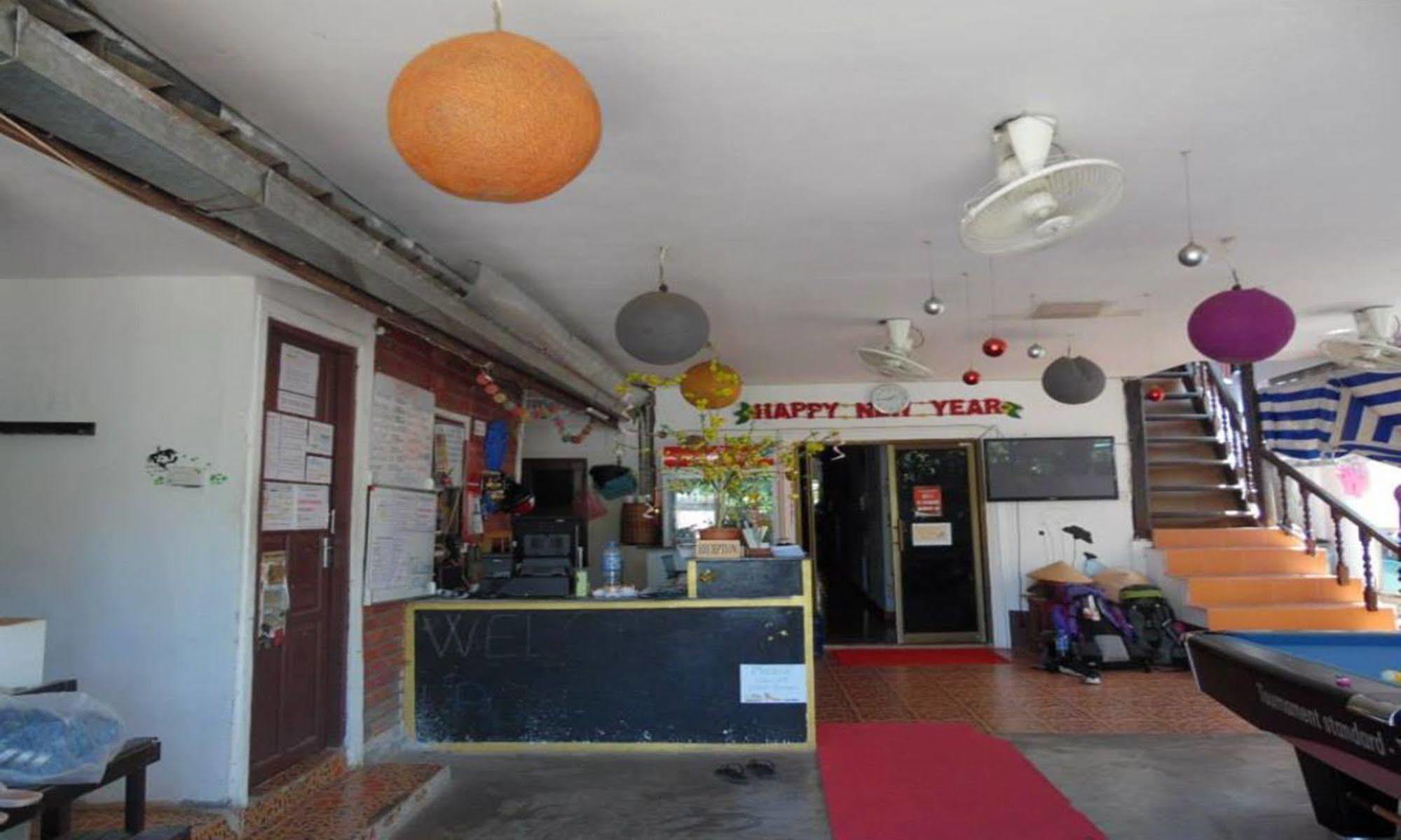 Lpq Backpackers Hostel Luang Prabang Dış mekan fotoğraf