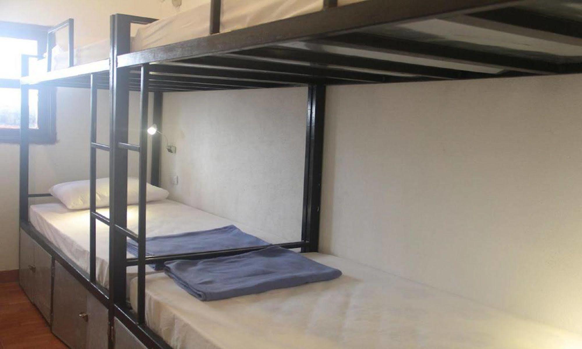 Lpq Backpackers Hostel Luang Prabang Dış mekan fotoğraf