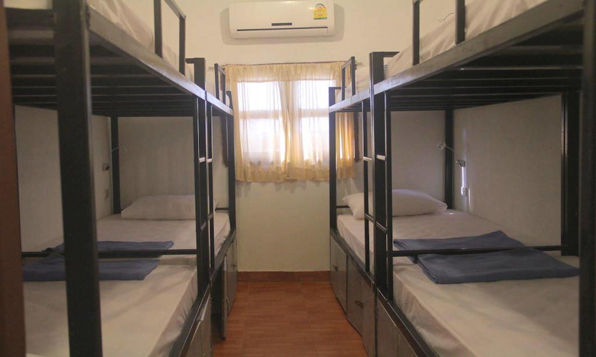 Lpq Backpackers Hostel Luang Prabang Dış mekan fotoğraf