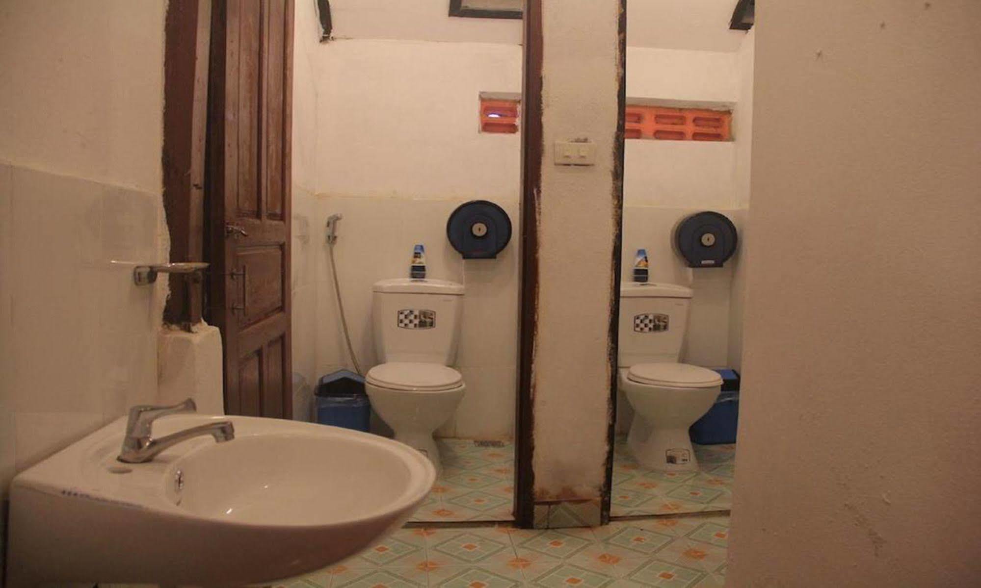 Lpq Backpackers Hostel Luang Prabang Dış mekan fotoğraf