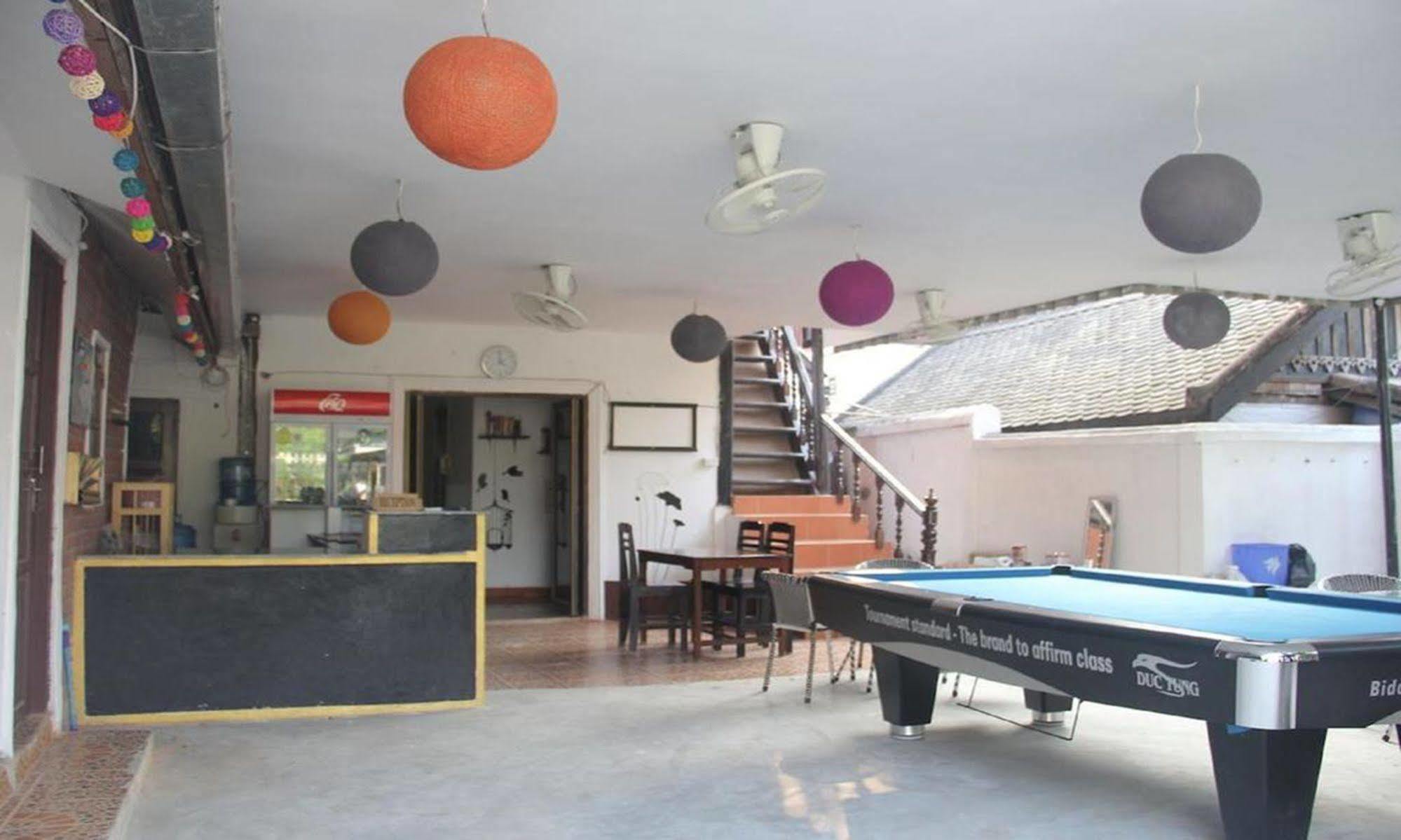 Lpq Backpackers Hostel Luang Prabang Dış mekan fotoğraf